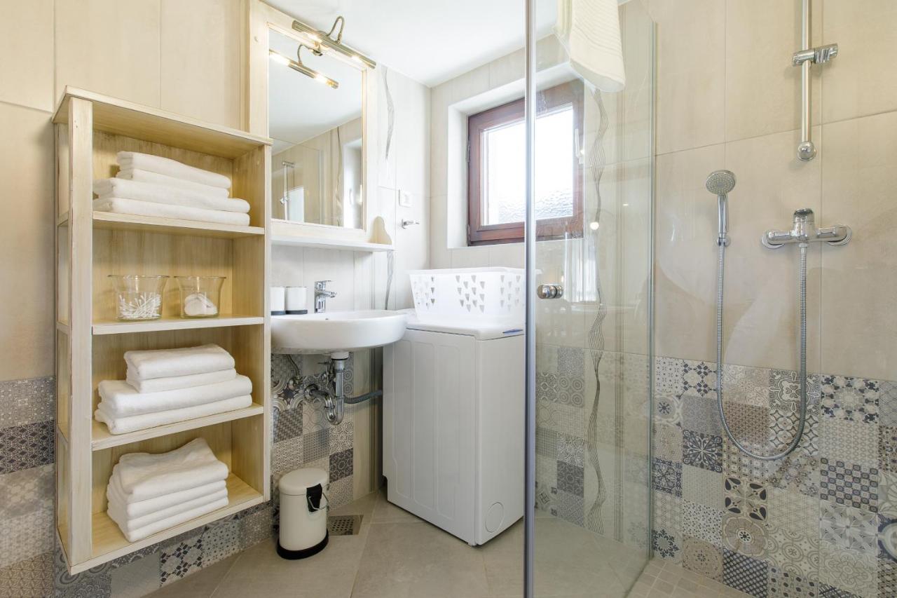 Alpinia Apartments Μπλεντ Εξωτερικό φωτογραφία