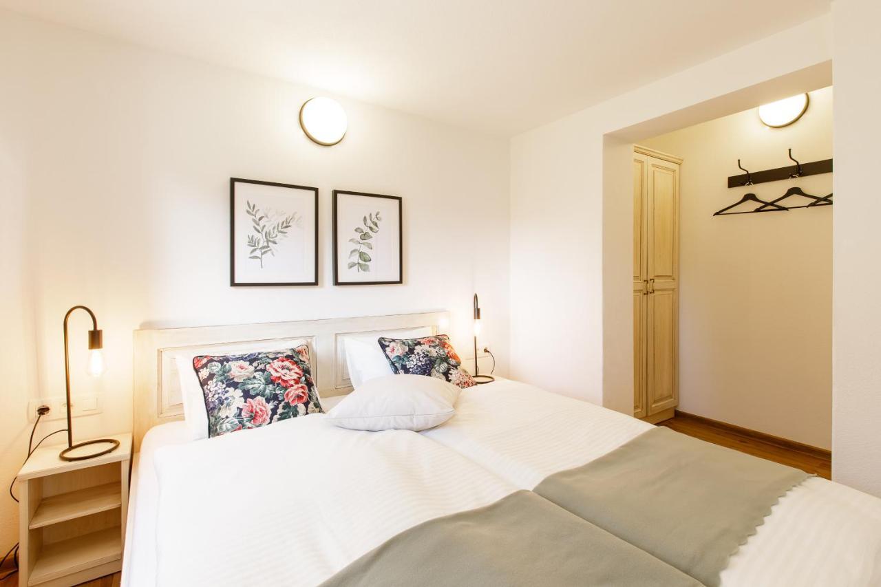 Alpinia Apartments Μπλεντ Εξωτερικό φωτογραφία
